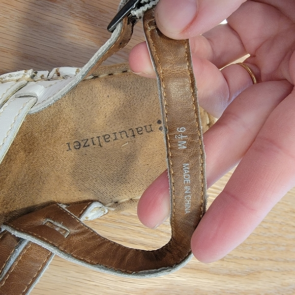 Naturalizer Leather Sandals Women's 9.5 White - Picture 6 of 6